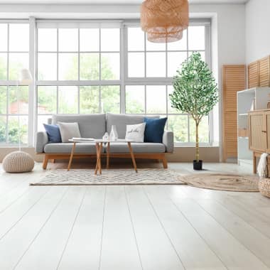 Lifestyle frame: Place product in use
